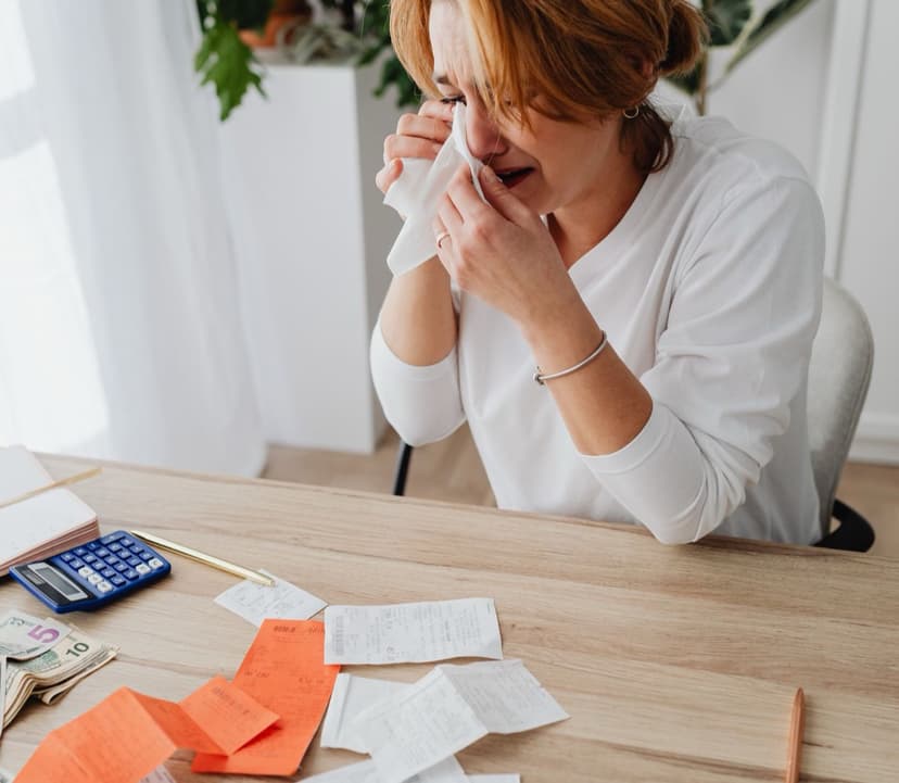 Ansiedad económica: la culpa y el miedo que heredaste sobre el dinero